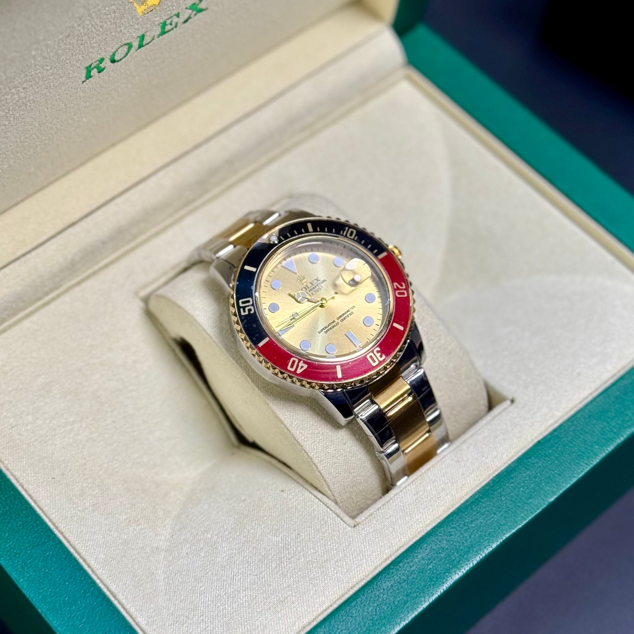 Wristive RLX Submariner Root Beer 40mm Two-Tone (Gold Dial, Red/Black Bezel)