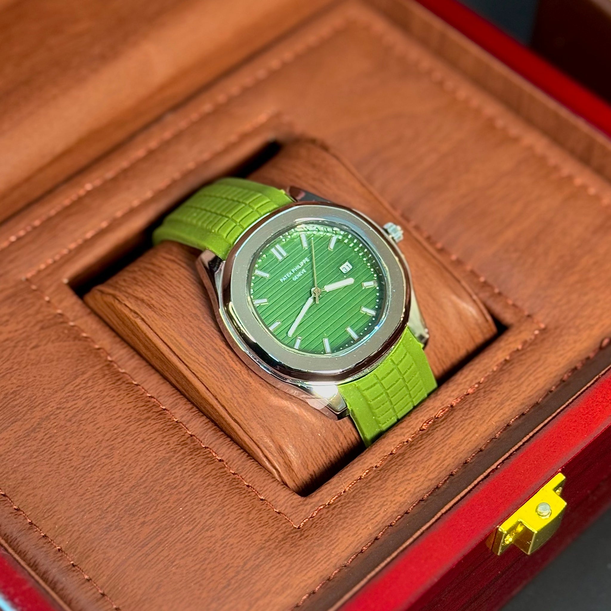 Wristive Patek Aquanaut Silicon Strap Stainless Steel Green Dial with Date
